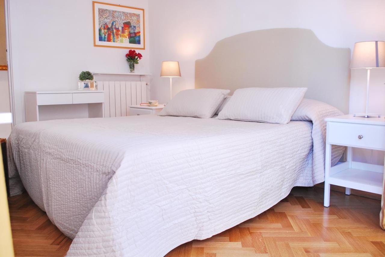 Attico 203 Bed & Breakfast Rome Bagian luar foto
